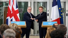 Keir Starmer i Emmanuel Macron