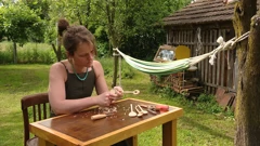 Srijeda, 29. srpnja na Drugom , Foto: Žena s očima djeteta/dokumentarni film 