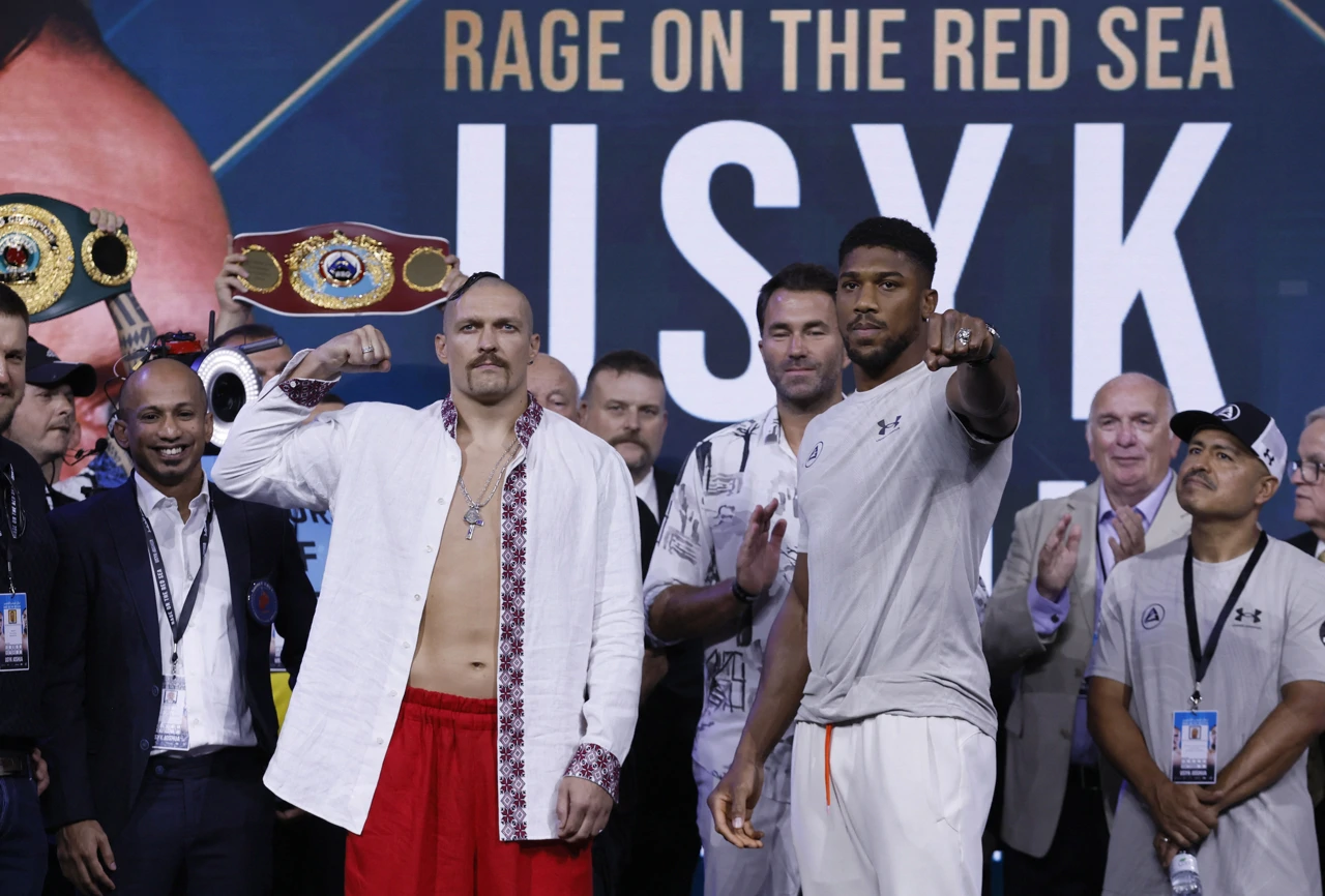 Oleksandr Usyk i Anthony Joshua, Foto: Andrew Couldridge/Action Images via Reuters