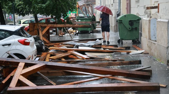 Toppled scaffolding in Osijek
