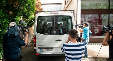 Dovođenje uhićenih iz KB Sveti Duh  