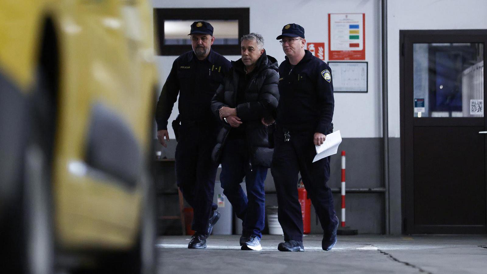 pxl 260326 149085088 20260327072320