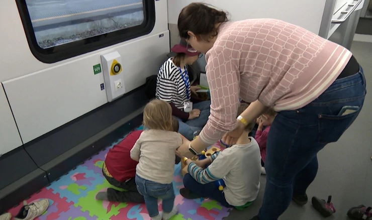 KISS vlak, brz i ugodan