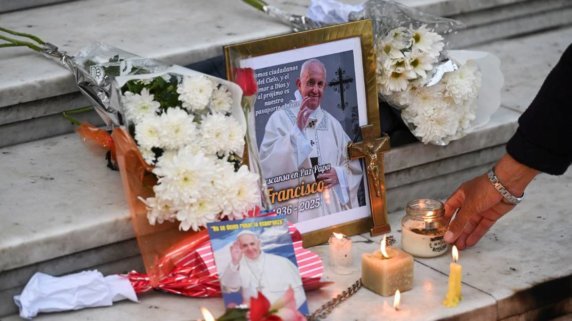 Vjernici tuguju za papom Franjom 