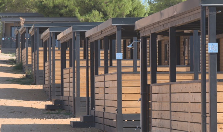 Usred sezone zatvoren ilegalni kamp u Dragama sa 126 mobilnih kućica