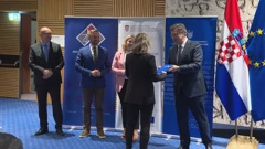 Uručena 72 ugovora u sklopu projekta "Zaželi"