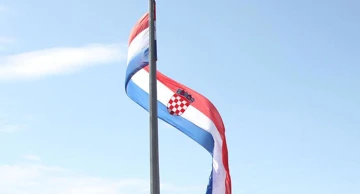 Zastava na Kninskoj tvrđavi