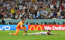 Sporni trenutak na utakmici Argentina - Hrvatska, Foto: Argentina - Hrvatska/Carl Recine