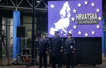 Granični prijelaz Bregana uoči ulaska Hrvatske u Schengen, Foto: Luka Stanzl/PIXSELL