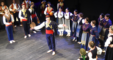 Susret hrvatskih folklornih ansambala i izvornih skupina