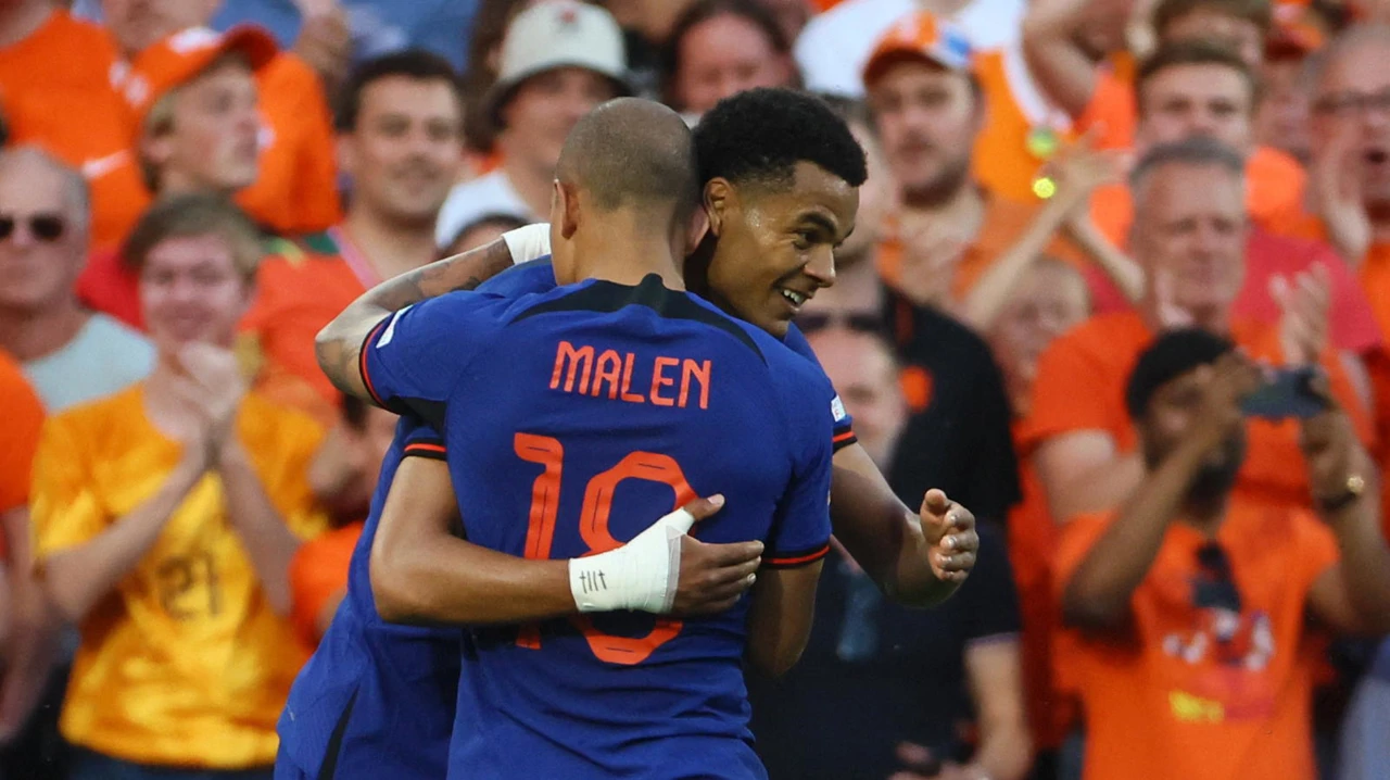 Donyell Malen i Cody Gakpo 