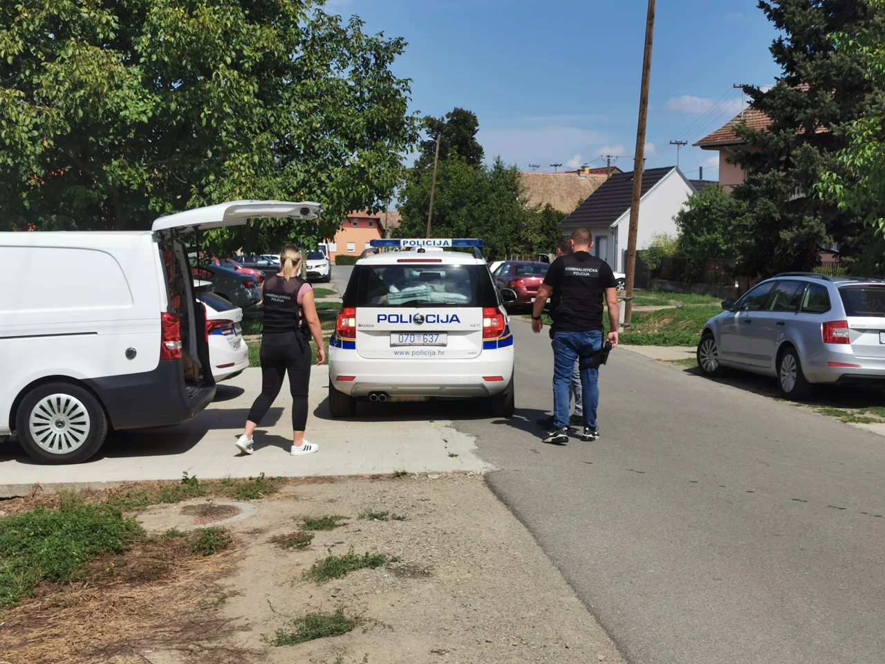 Policija u Tenji