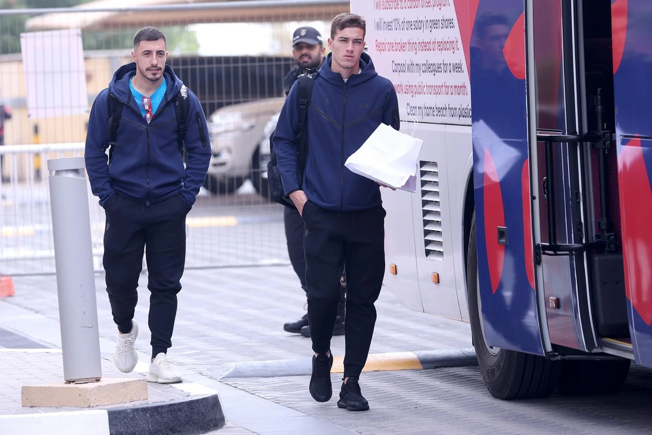 Juranović i Sučić prilikom odlaska iz hotela u Dohi, Foto: Igor Kralj/PIXSELL