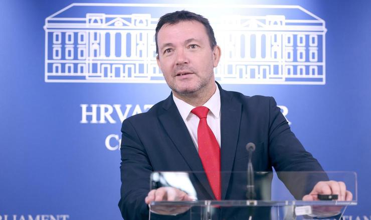 Bauk: Hrvatskom jašu četiri jahača Apokalipse