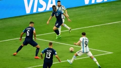 Julian Alvarez zabija za 3:0 