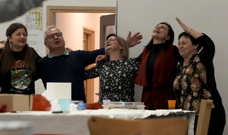 dokumentarni film - photo