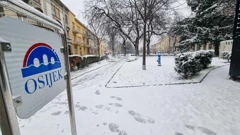Prvi snježni pokrivač ove zime nije građanima stvorio veće probleme.