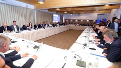 Premijer Plenković na sastanku Vlade sa županima te predstavnicima Udruge gradova i Hrvatske zajednice općina
