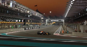 Verstappen vodi na VN Abu Dhabija