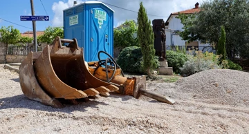 Stanari godinama trpe požare, smrad i divlji otpad dok turizam pati