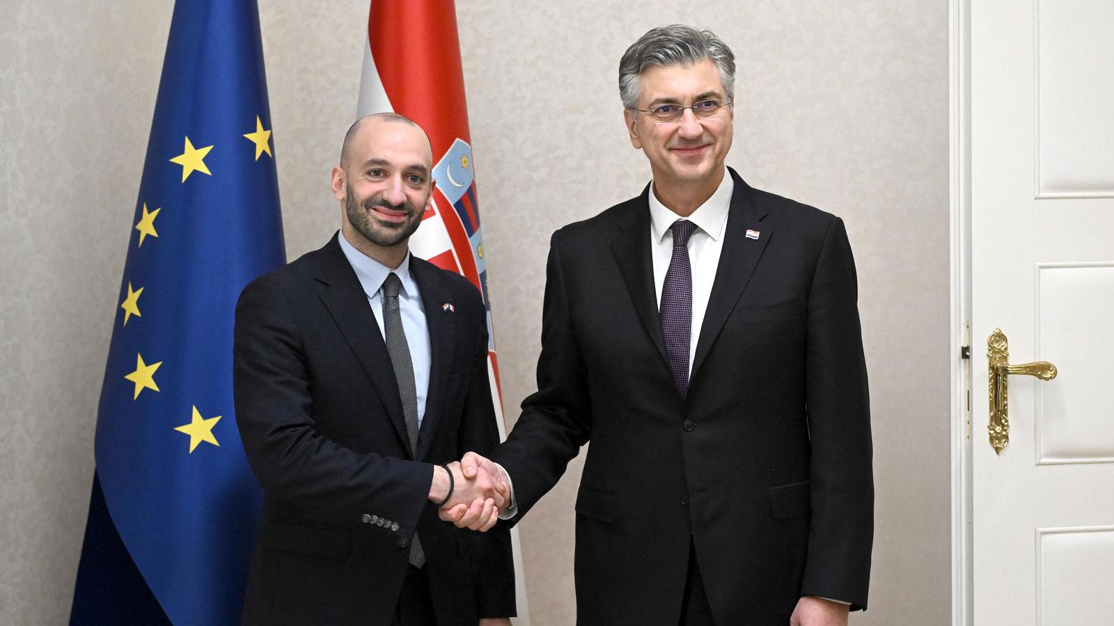 pxl 120126 144627571 20260112224720