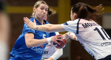 Ana Malec, Lokomotiva