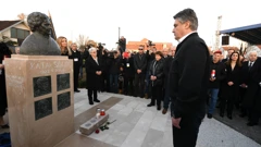Otkriven spomenik Kati Šoljić