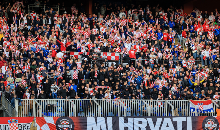 Hrvatski navijači