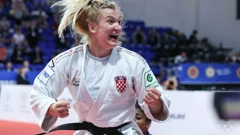 Lara Cvjetko 