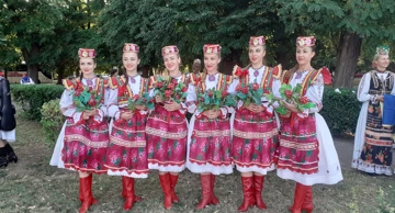 Đakovački vezovi, arhiva