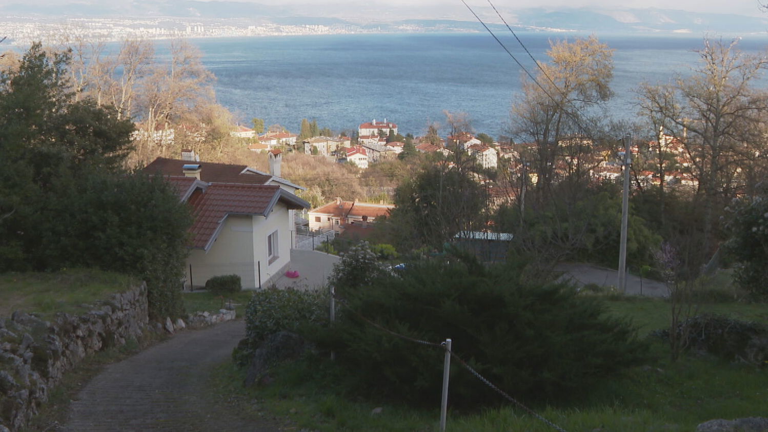 ri rd lovran prodaja atraktivnog zemljista kmodric frame 3058 20260328114500