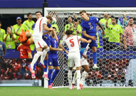Pogodak Kanea za 2:1, Foto: Kai Pfaffenbach/REUTERS