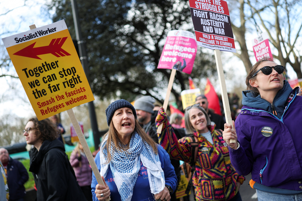 London: Deseci tisuća na prosvjedu protiv krajnje desnice