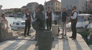Brončani Šime, novi simbol Vodica