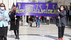 Jučer je u Splitu održan prosvjedni mimohod 'Žene Splita za žene svita'