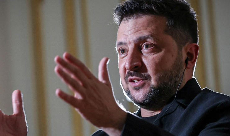 Zelenski: Rusija priprema masovni napad na Ukrajinu