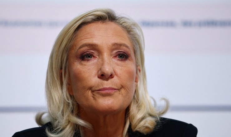 Le Pen protiv dogovora o proračunu EU-a prije francuskih izbora