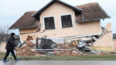 Počinje rušenje oštećenih građevina na Banovini