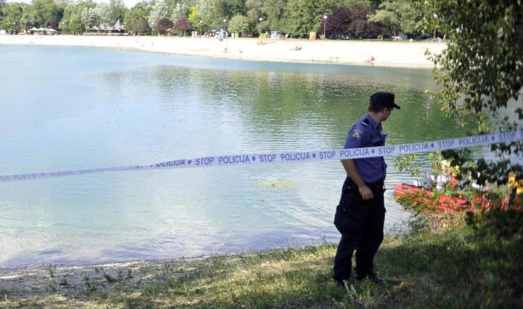 Nađeno tijelo muškarca koji je sinoć nestao u jezeru kod Đakova