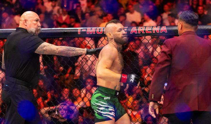 McGregor se oglasio nakon ozljede: Operacija pa povratak