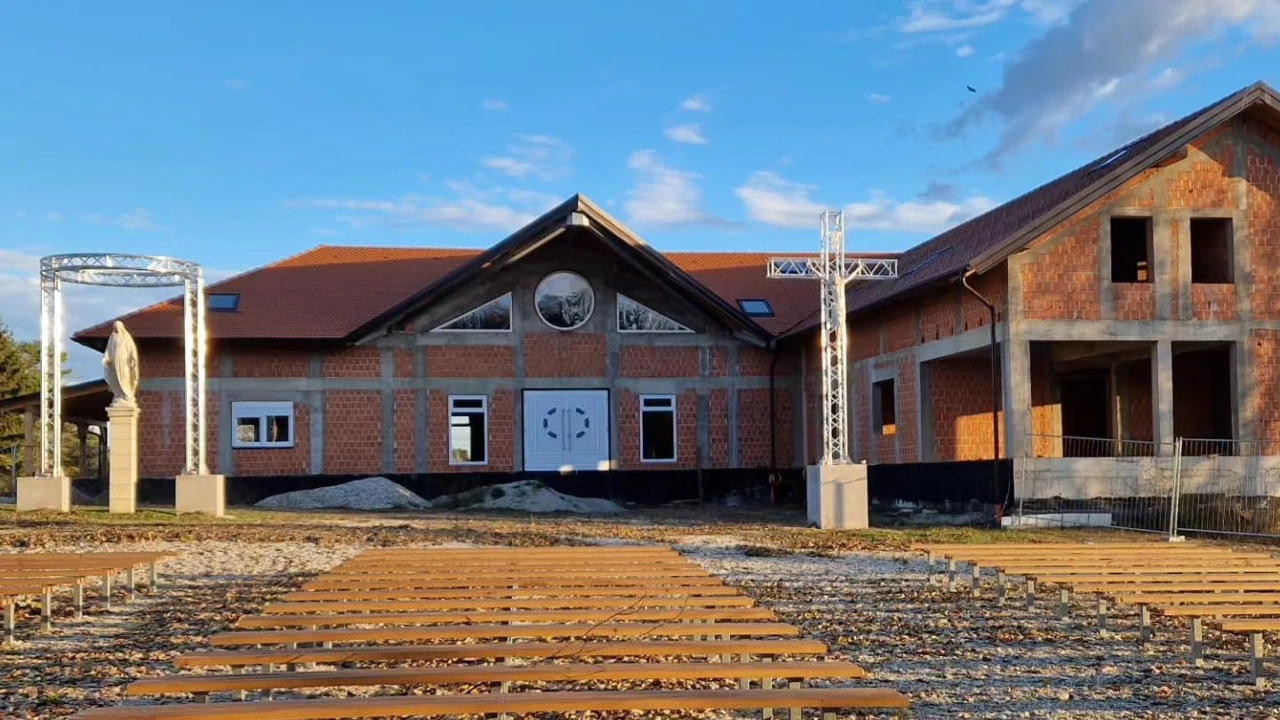 Duhovno - pastoralni centar u izgradnji - Molve