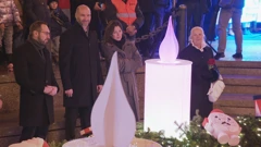 Upaljena prva svijeća