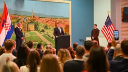 Predsjednik Zoran Milanović u Hrvatskom centru u New Yorku