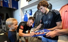 Uz druženje s navijačima Dinamo predstavio novi dres, Foto: Marko Lukunić/PIXSELL