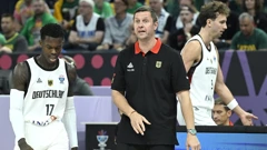 Trener Njemačke Alan Ibrahimagić i Dennis Schröder