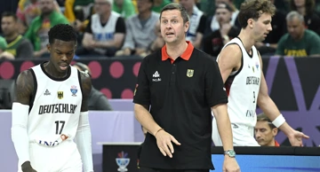 Trener Njemačke Alan Ibrahimagić i Dennis Schröder