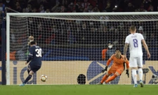 Courtois brani Messijev udarac s bijele točke, Foto: Gonzalo Fuentes/REUTERS