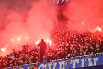 Dinamo - PAOK, bakljada navijača Dinama, Foto: Damir Krajac/CROPIX