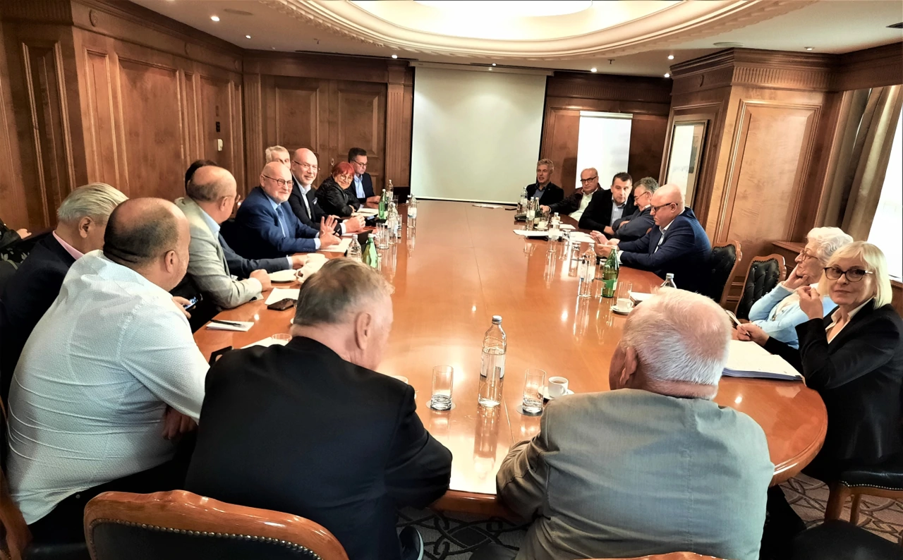 Sjednica Vijeća HOO-a