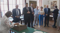  Premijer Plenković obišao je državni arhiv u dubrovačkoj palači Sponza